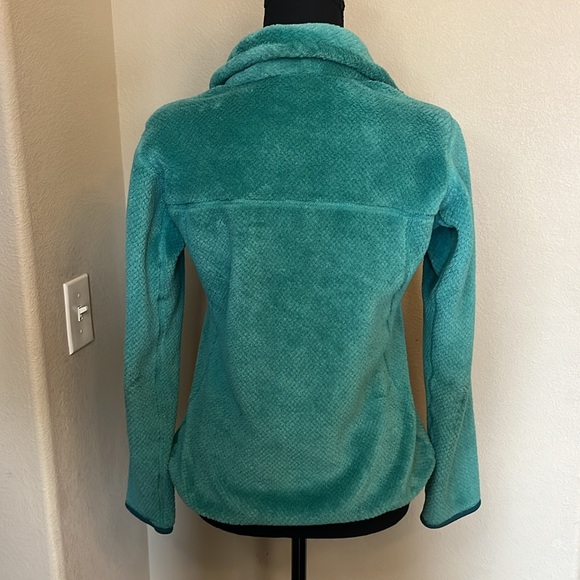Patagonia fleece top - Picture 2 of 5